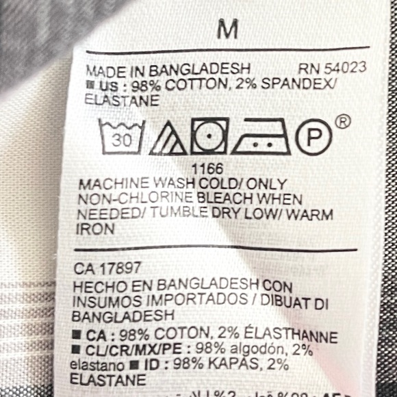 🖤 Old Navy Regular Fit Built In Flex Plaid Everyday Shirt M - Picture 7 of 8